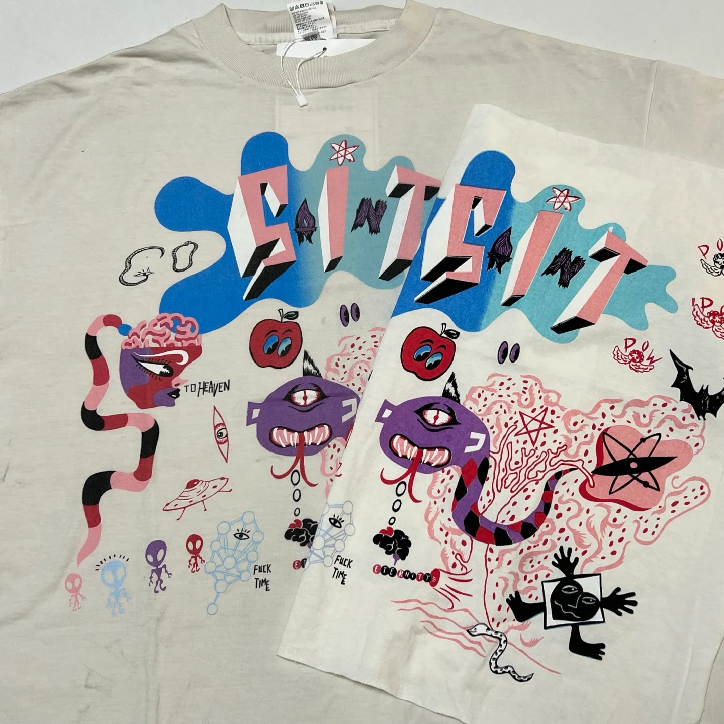 Printing proofing SAINT Mxxxxxx SS TEE/DAY OF THE FREAKS/WHT Monster Day/Monster Illustration Short Sleeve Off-white S-XL Same as the original version OE yarn cylinder without side seam fabric Top printing technology Zero difference restoration ZP Complete copy matching Main mark/wash mark/cherub mark complete